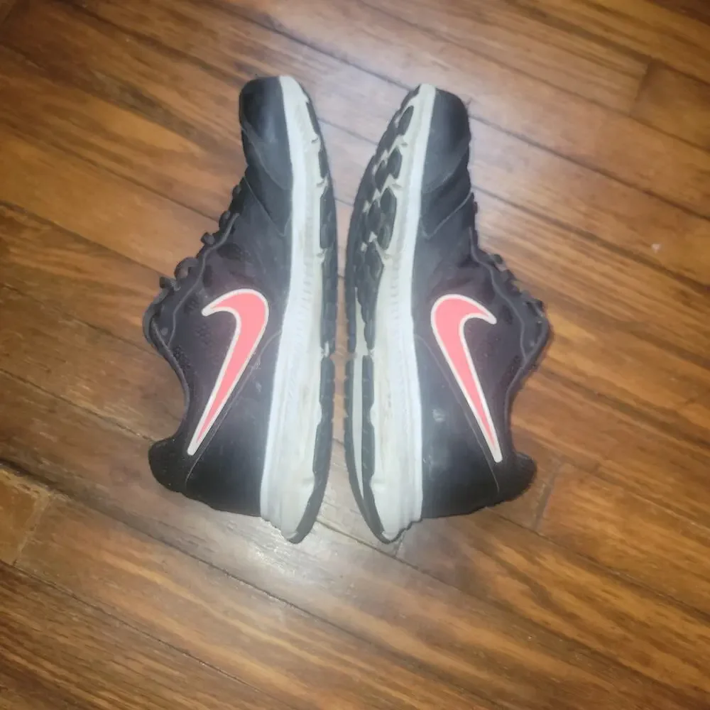 Nike see photos